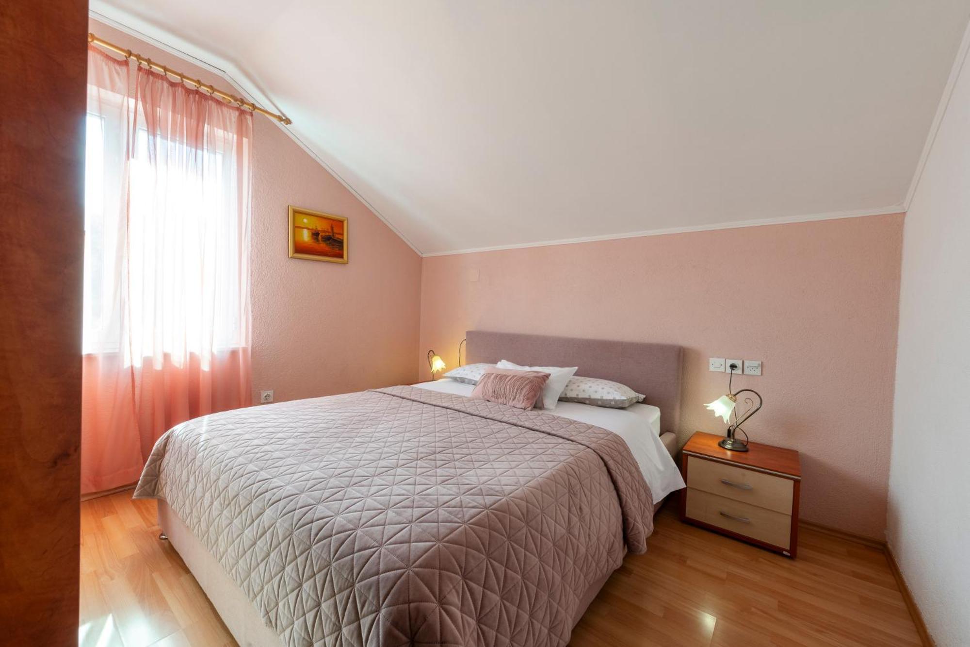 Villa Nick ツァヴタット エクステリア 写真