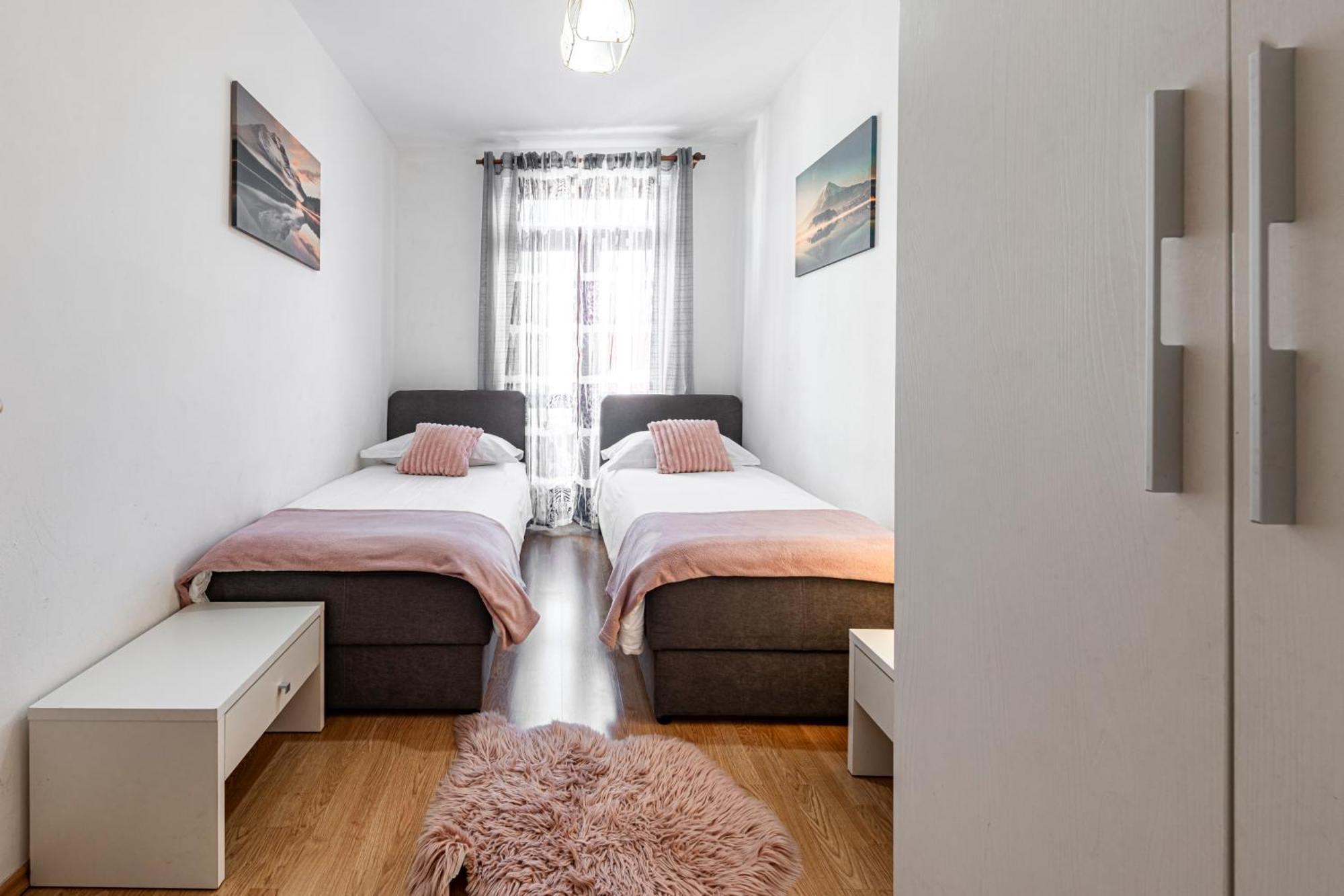 Villa Nick ツァヴタット エクステリア 写真