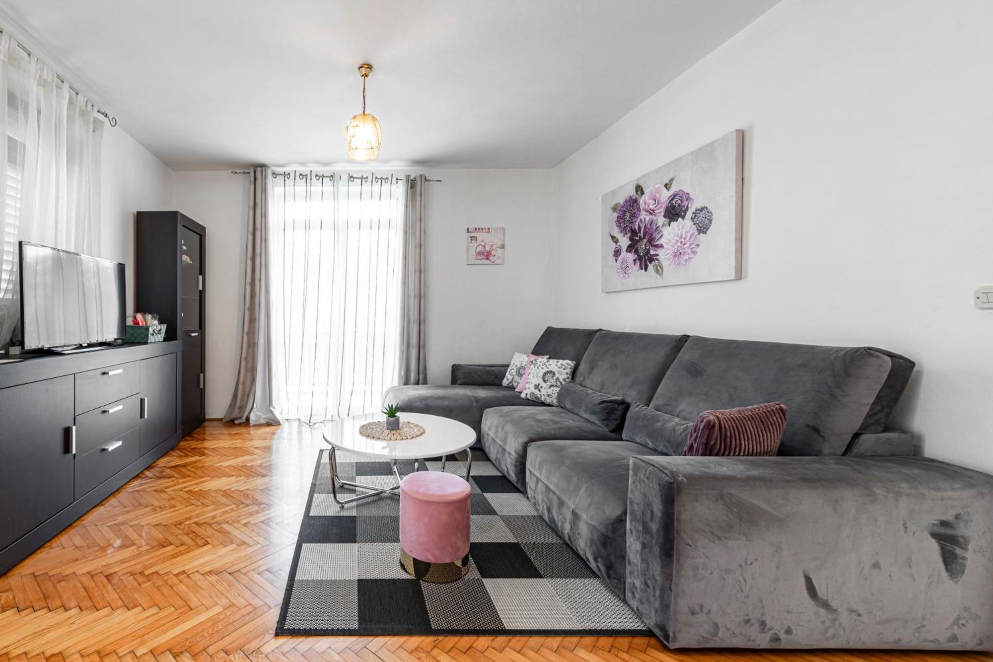 Villa Nick ツァヴタット エクステリア 写真