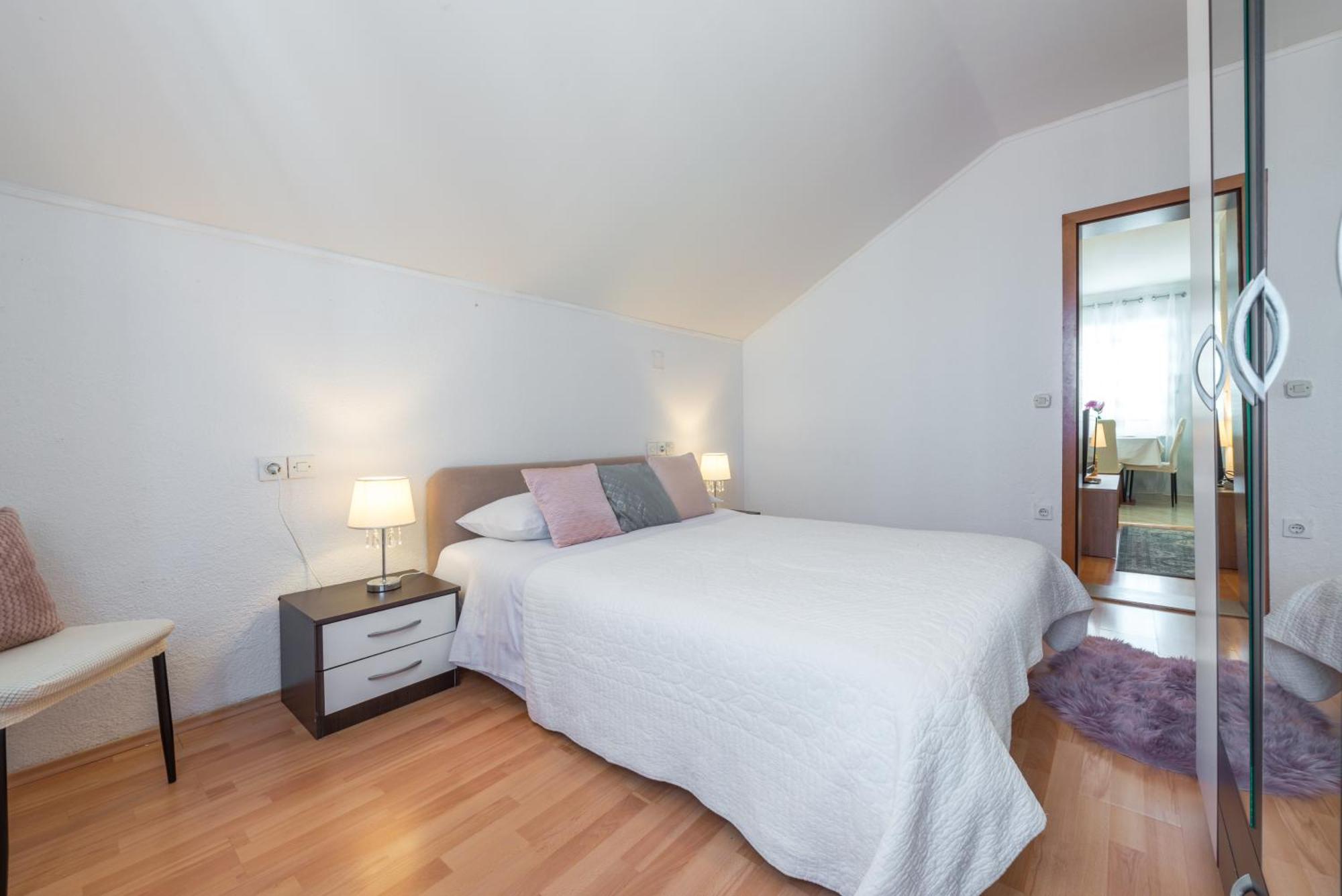 Villa Nick ツァヴタット エクステリア 写真